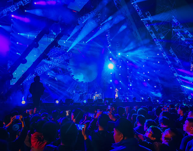 J9����|����վ����