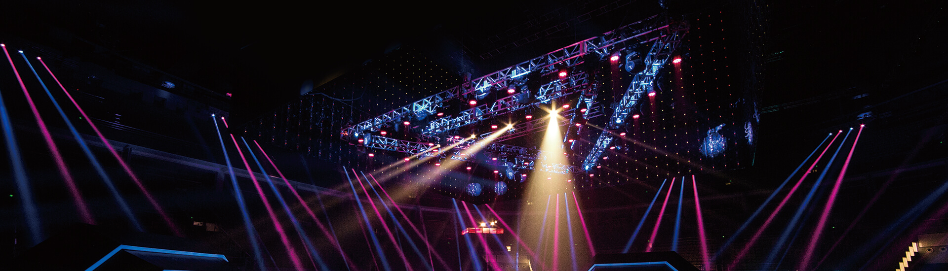 ����J9����